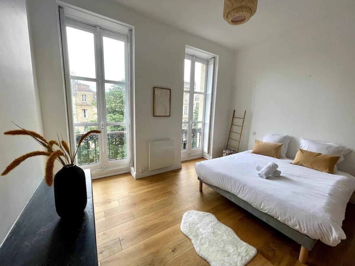 Superbe Appartement Neuf - Place Pey Berland Bordeaux Exteriör bild